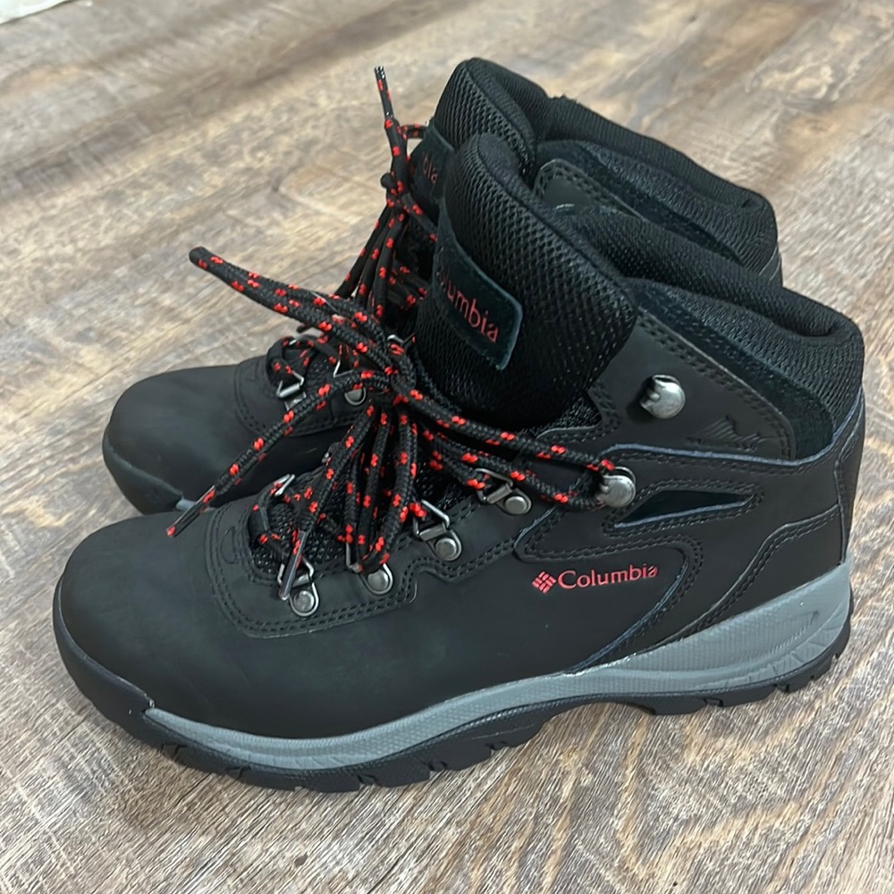 Columbia Black and Red Women's Hiking Boots